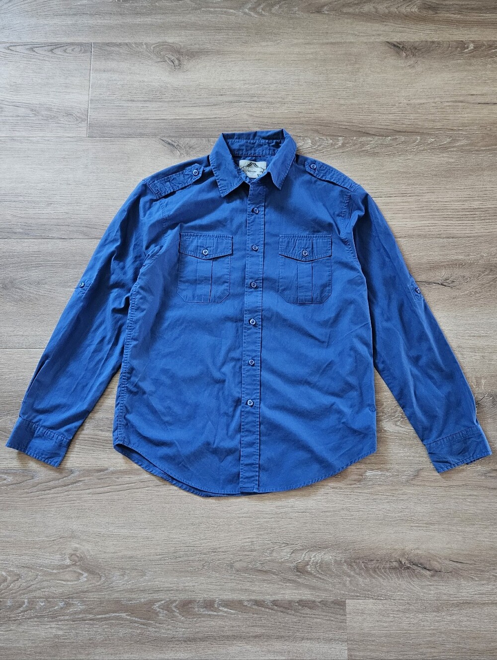 Bruno Men's Long Sleeve Button-Up Shirt in Medium Blue Size M